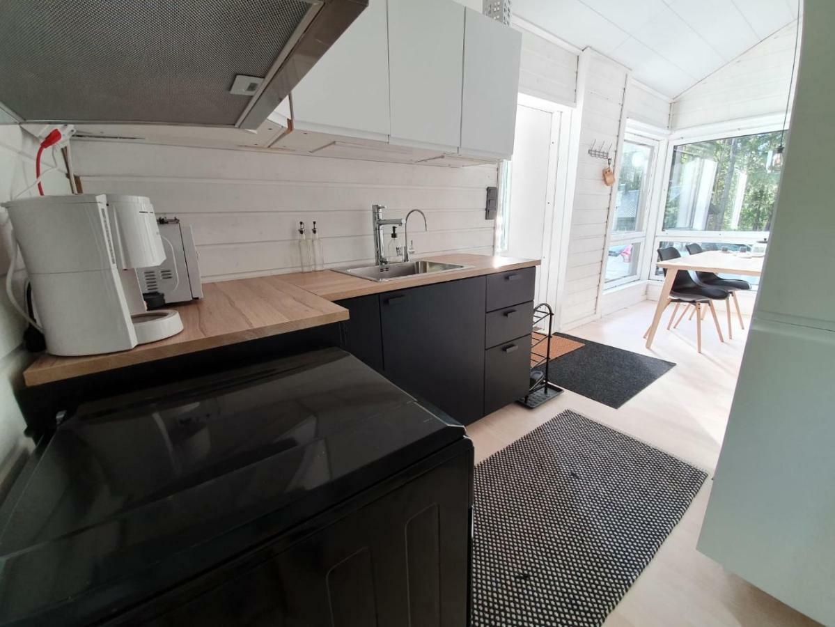 Villa Kesaemoekki Tanela à Leppalahti Extérieur photo